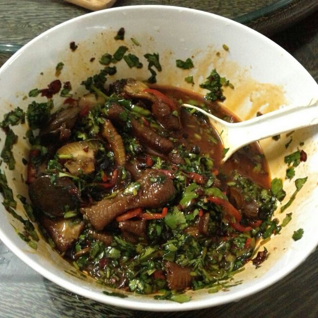 麻辣鸡脚