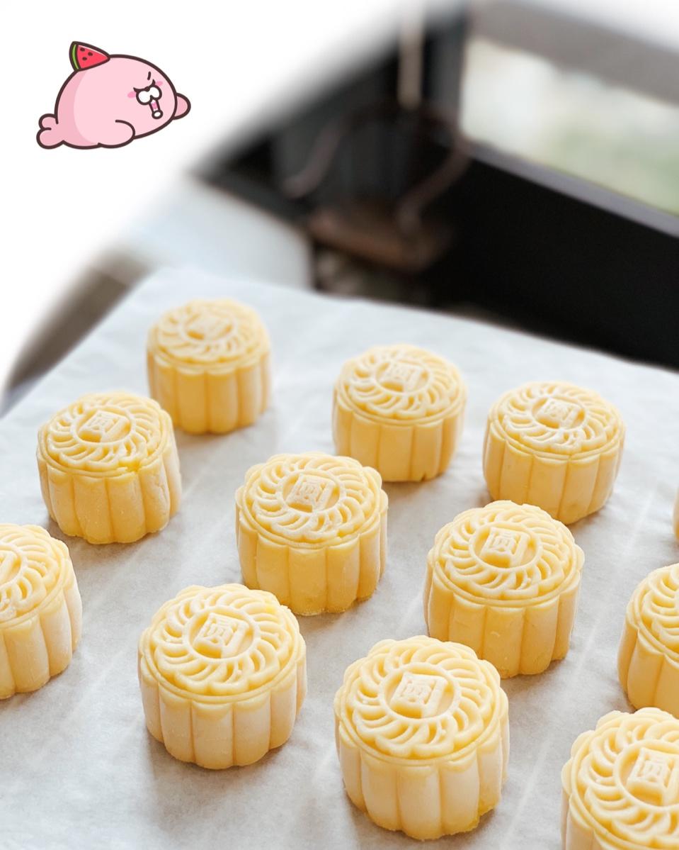 流心奶黄月饼（无吉士粉/转化糖浆版本）【曼食慢语】