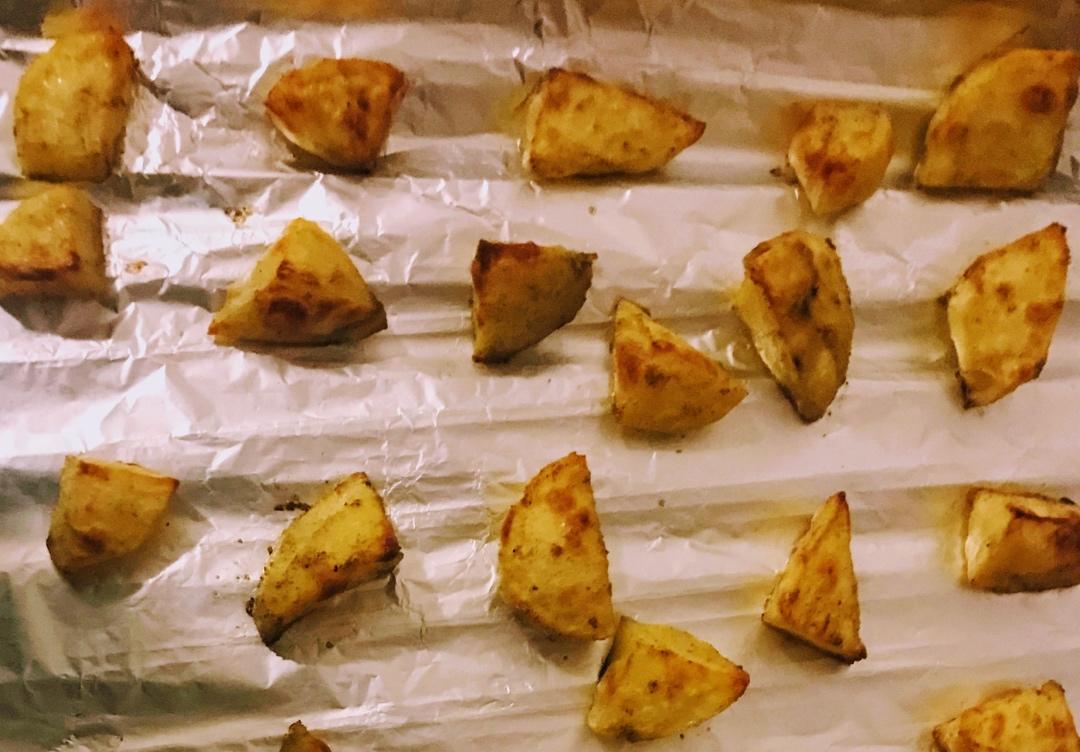 比薯条好吃百倍的烤薯角❗️香香辣辣吃完舔手指