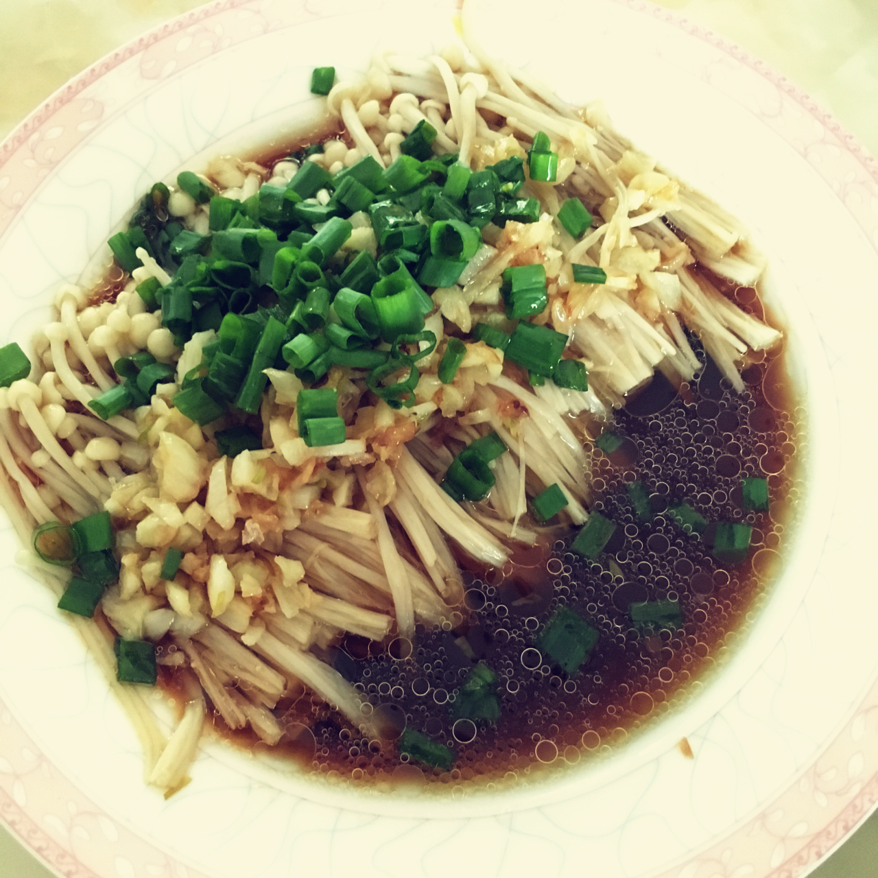 蒜蓉蒸金针菇