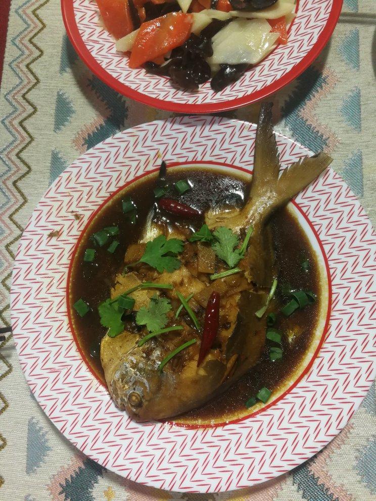 家常红烧鲳鱼