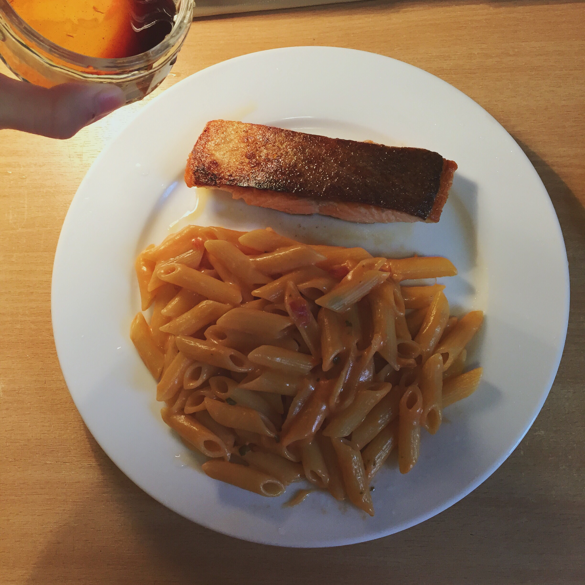 脆皮嫩肉——极致煎三文鱼