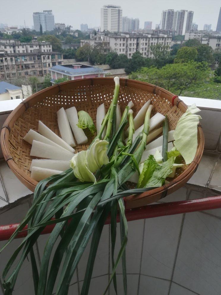 龙哥酸坛泡菜