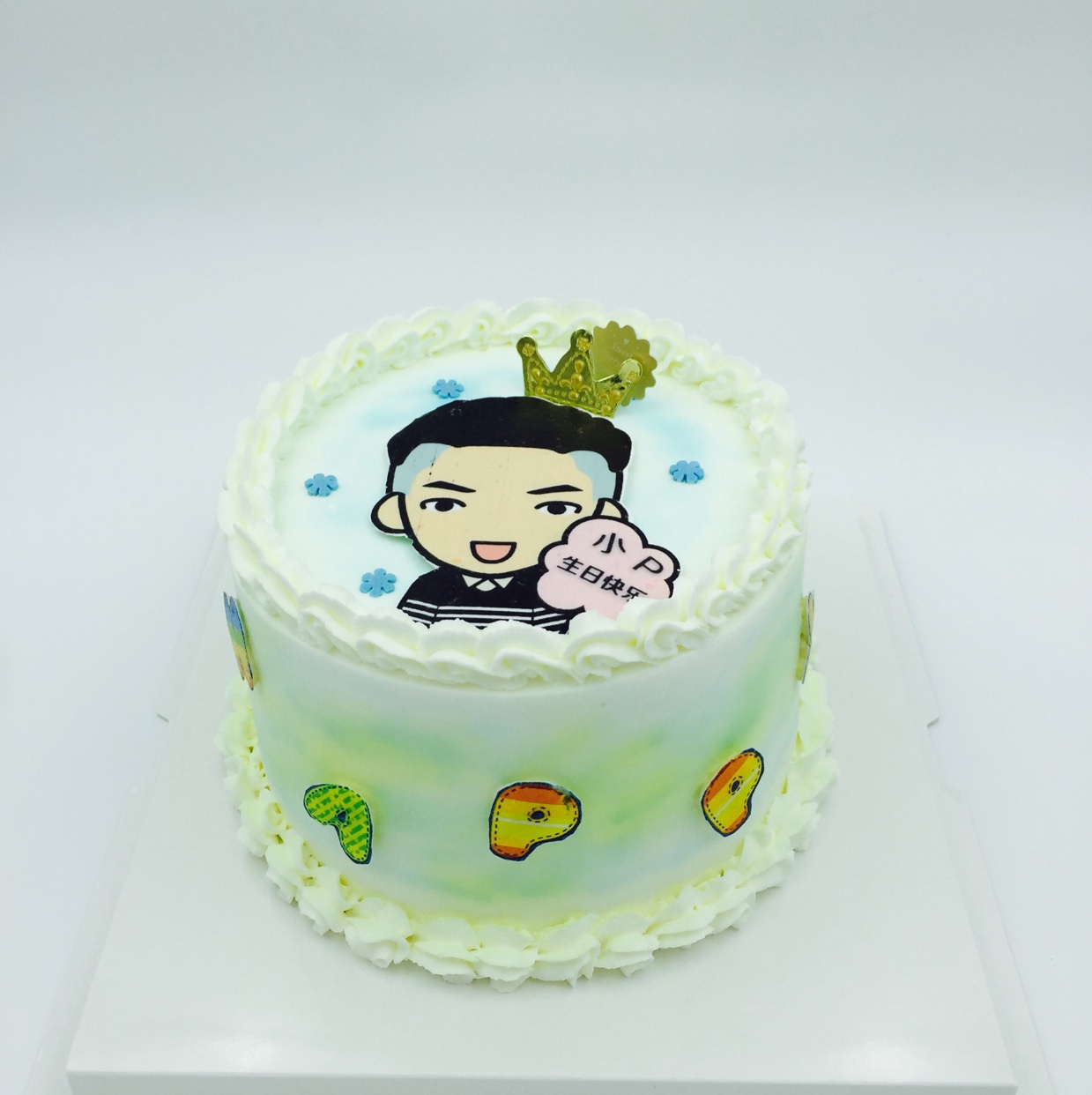 淡奶油裱花蛋糕