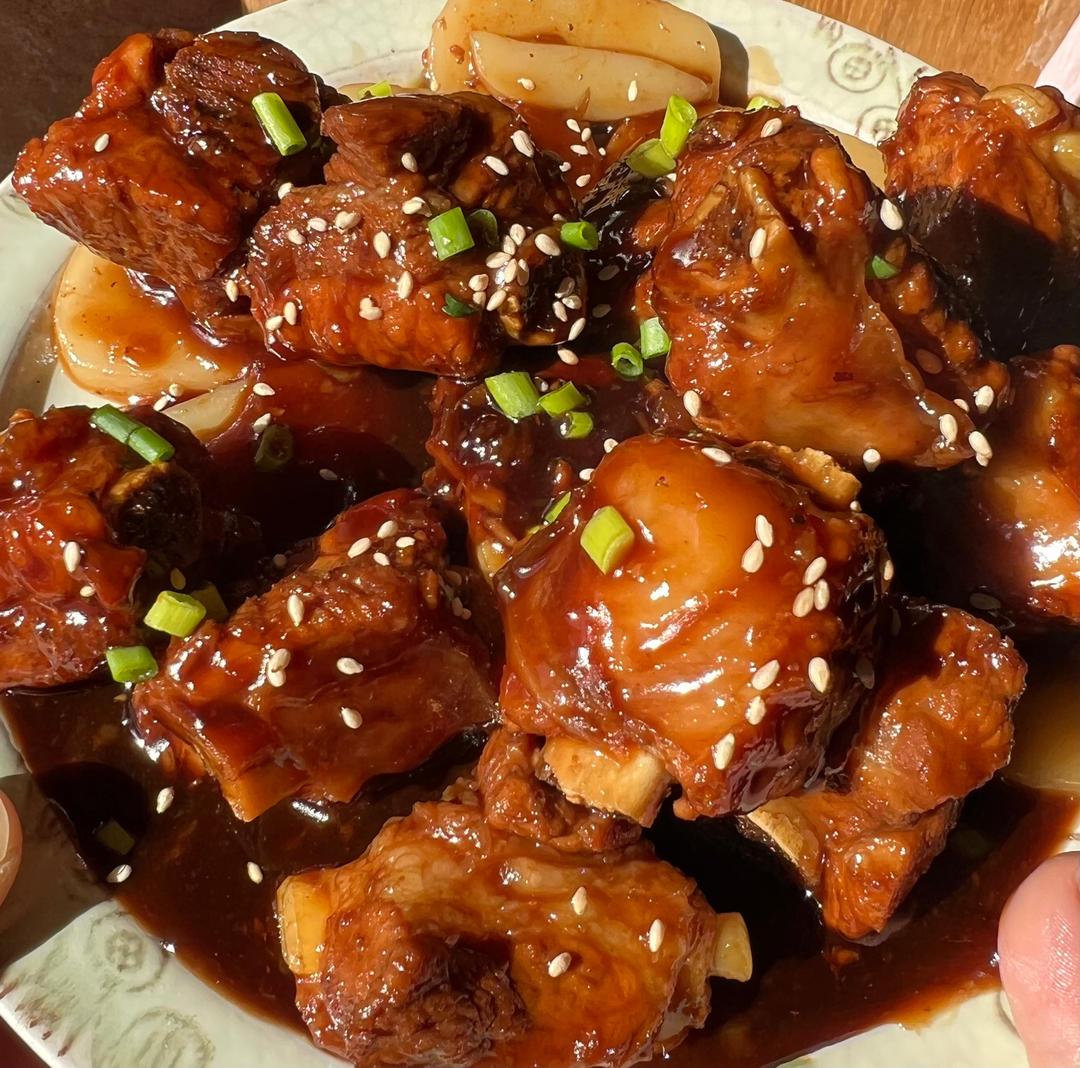冰花梅酱烧排骨