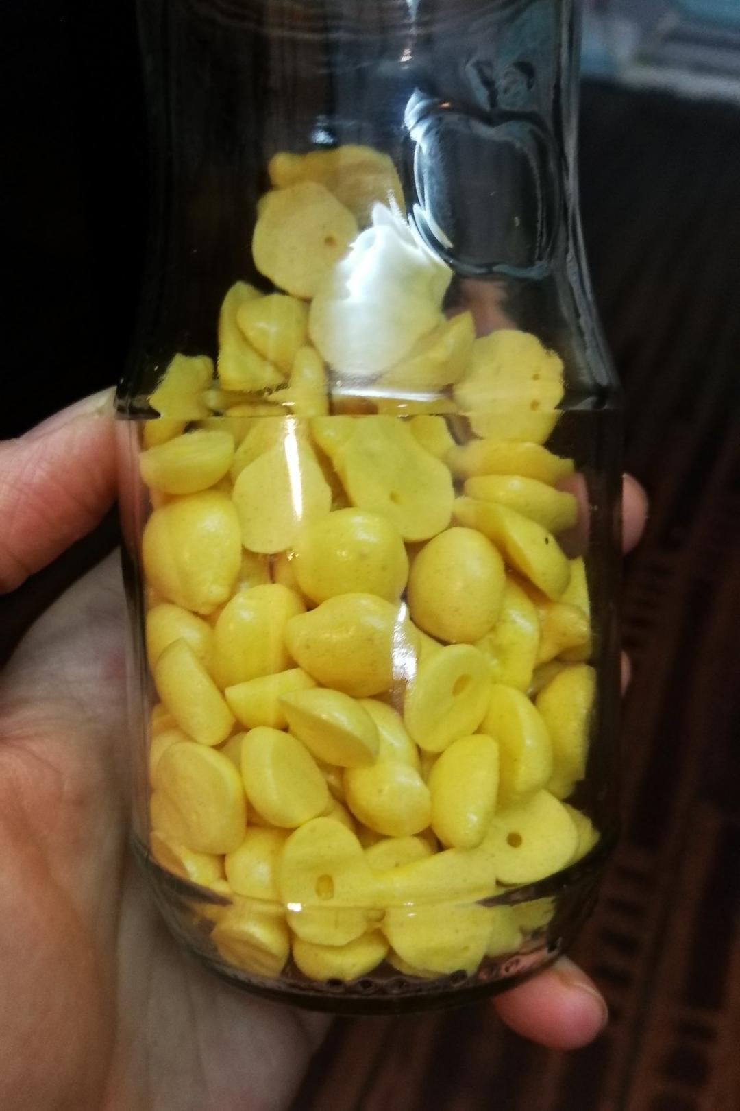 入口即化的无添加蛋黄溶豆