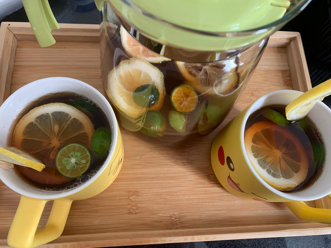 超好喝的柠檬🍋冰红茶        （自制健康食材，无糖精😋）