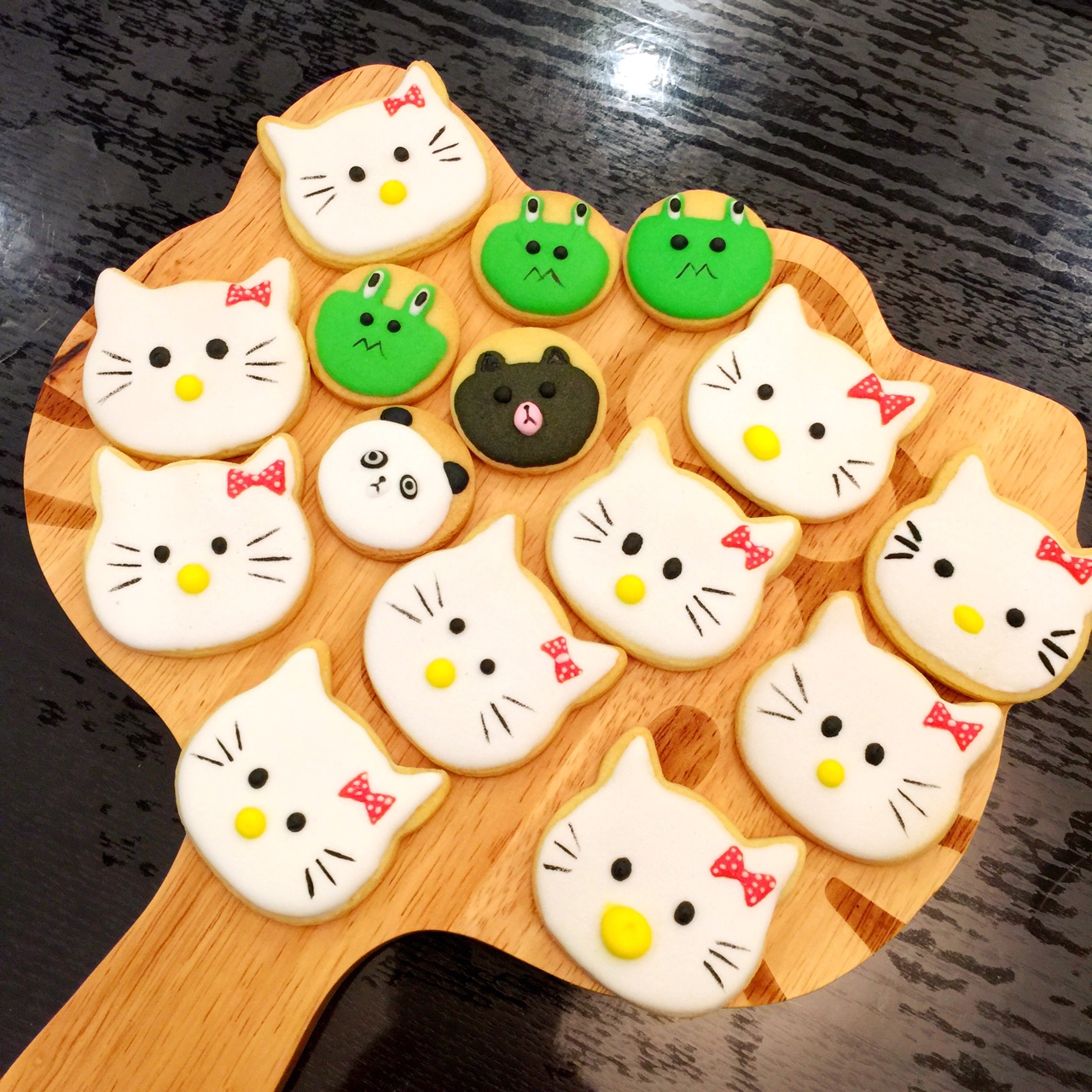 hellokitty糖霜饼干做法