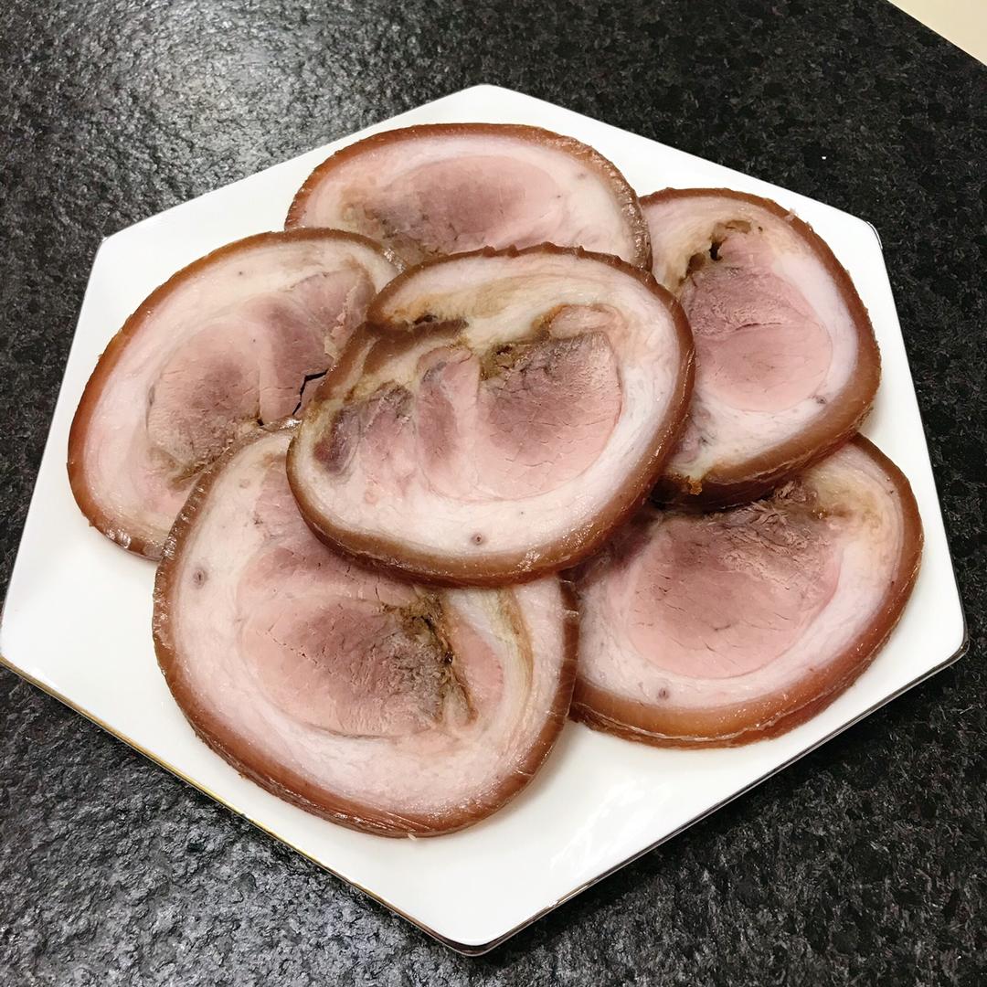 达达多乐妈酱肘子