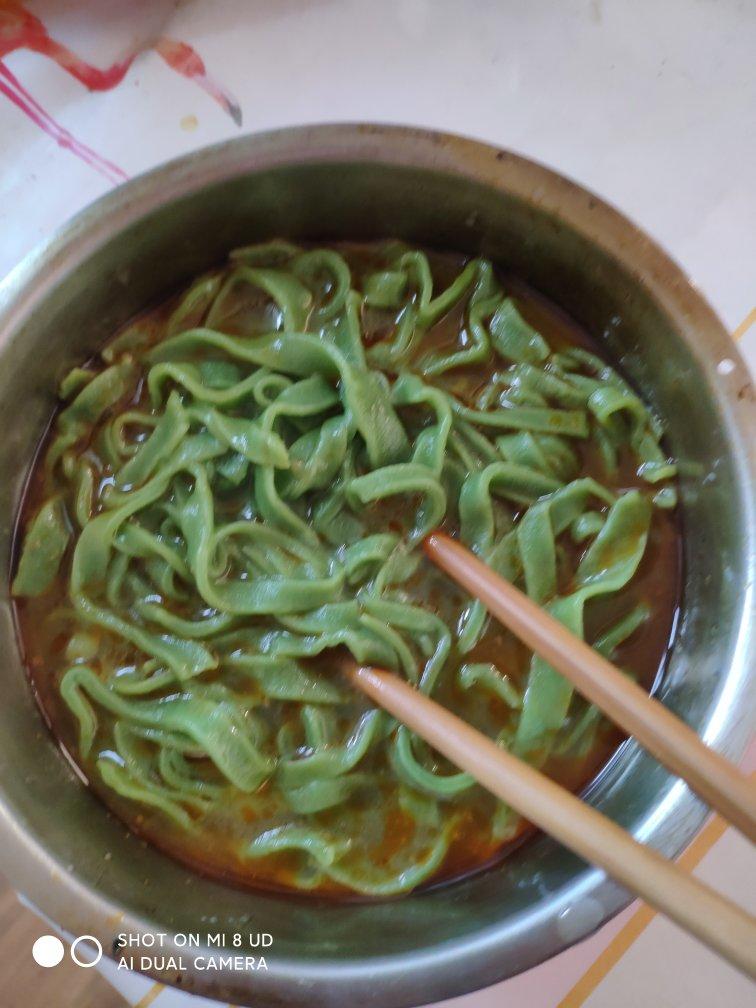 自制营养手工【菠菜面条】