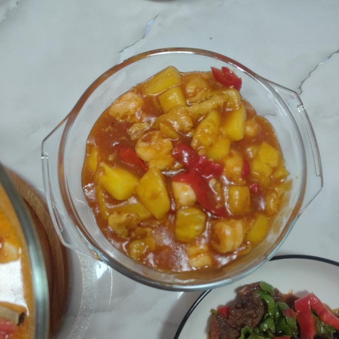菠萝咕咾虾