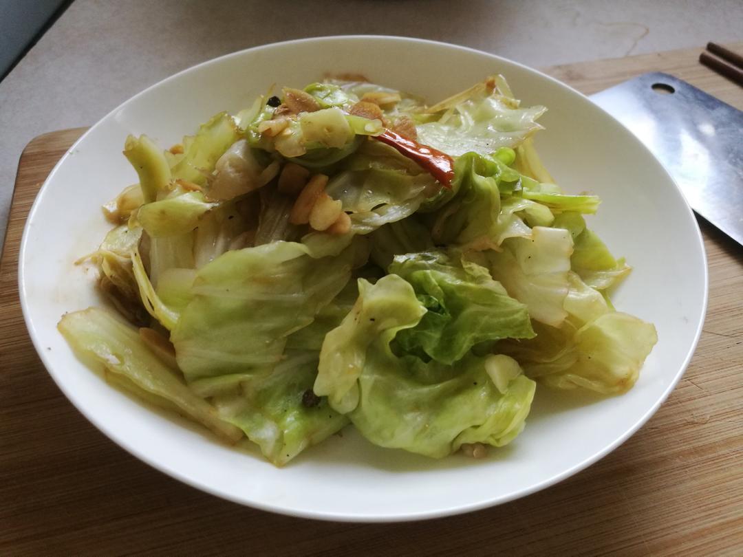 阿婆手撕包菜