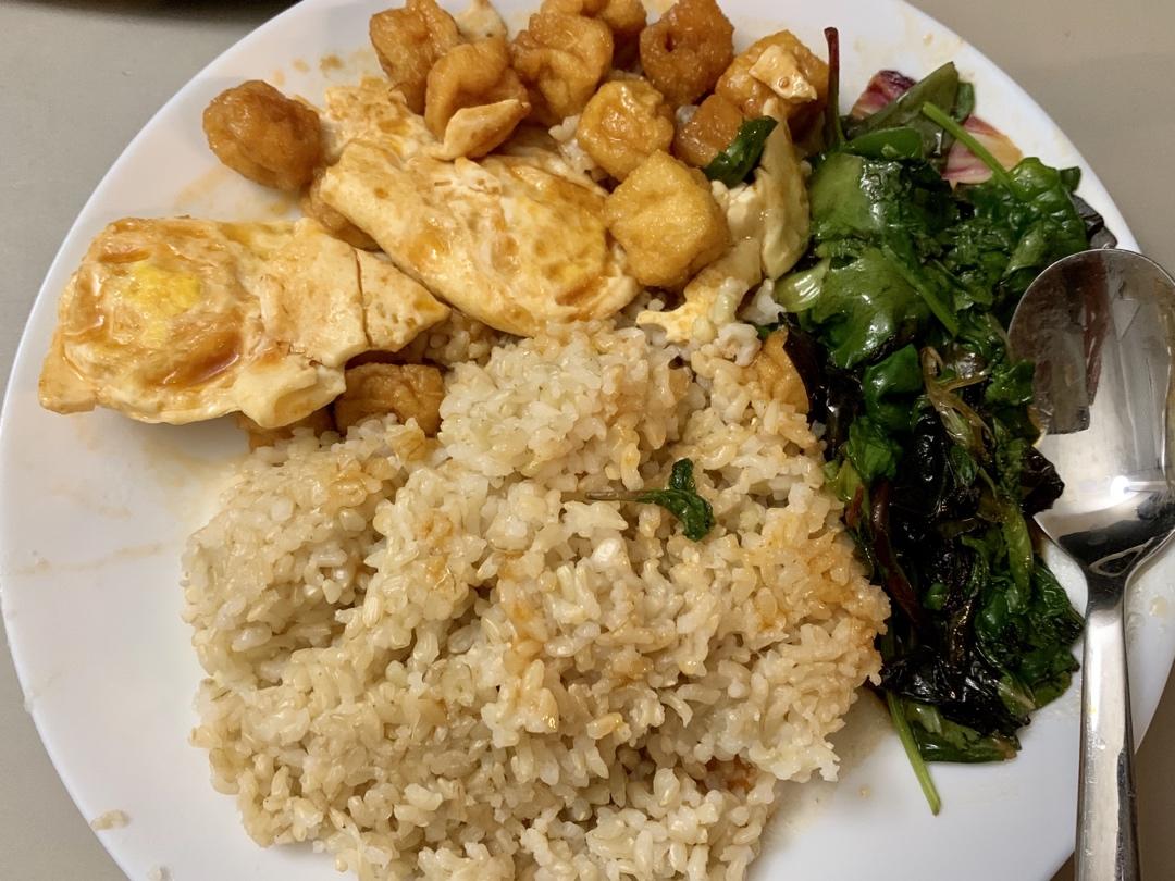 鸡蛋神仙吃法～给肉都不换的糖醋荷包蛋
