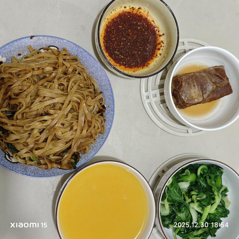 10分钟搞定的一碗葱油拌面