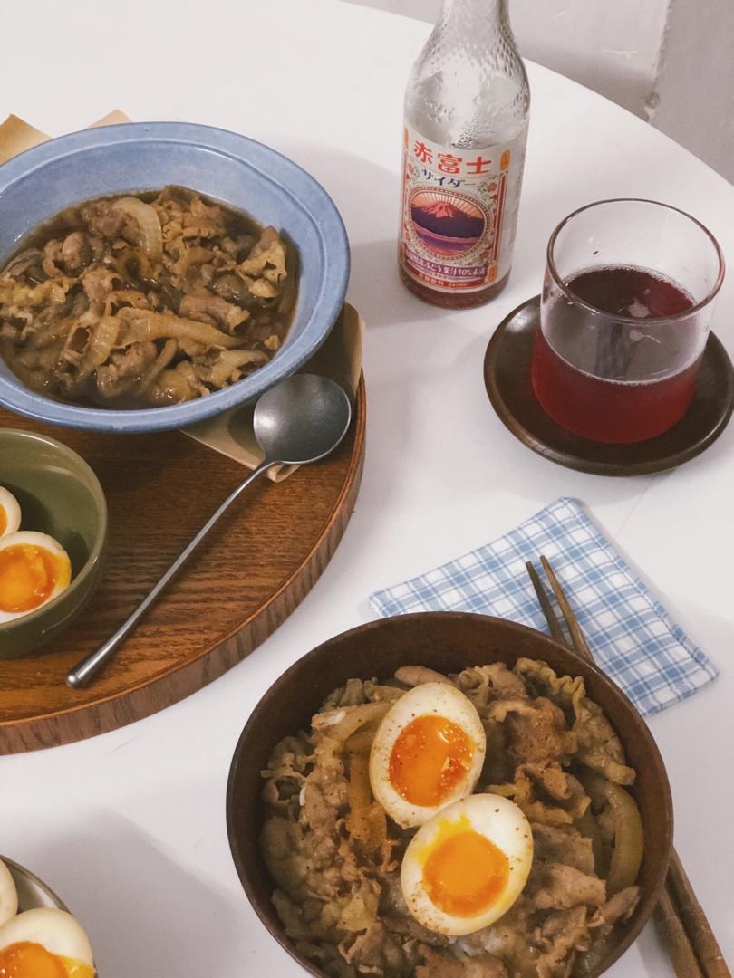 💕100%成功!!!🍱招牌肥牛饭专门店秘方·秒杀日本吉野家食其家！日式多汁牛肉饭 /嫩肥牛盖饭/牛肉饭/肥牛丼（超简单快速完美版）✨