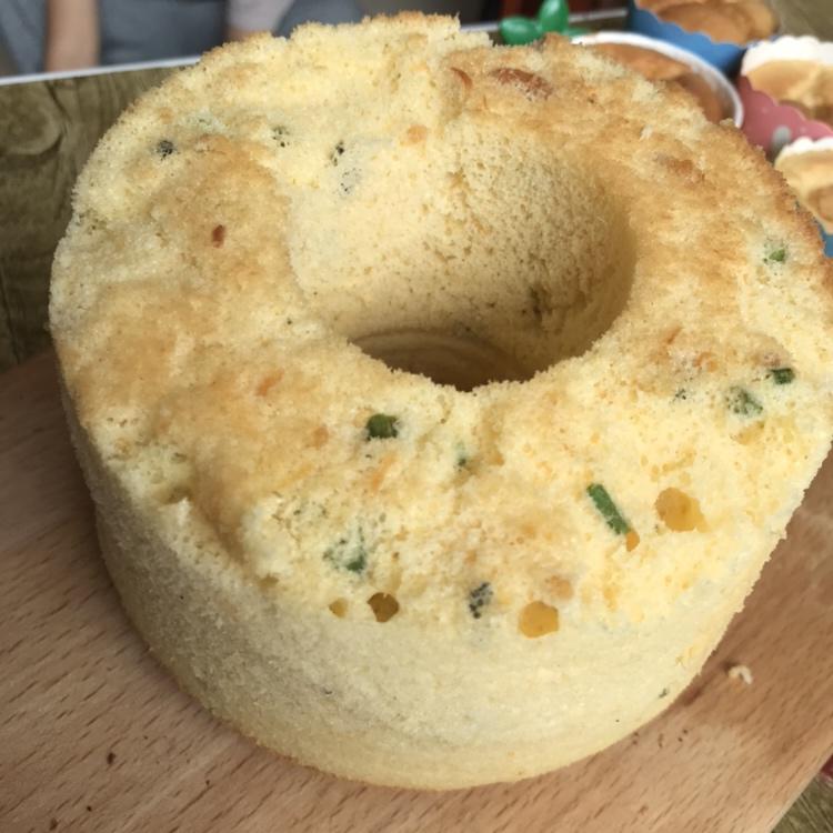 葱葱又松松戚风蛋糕