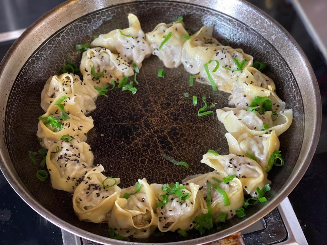 香煎槐花牛肉馄饨