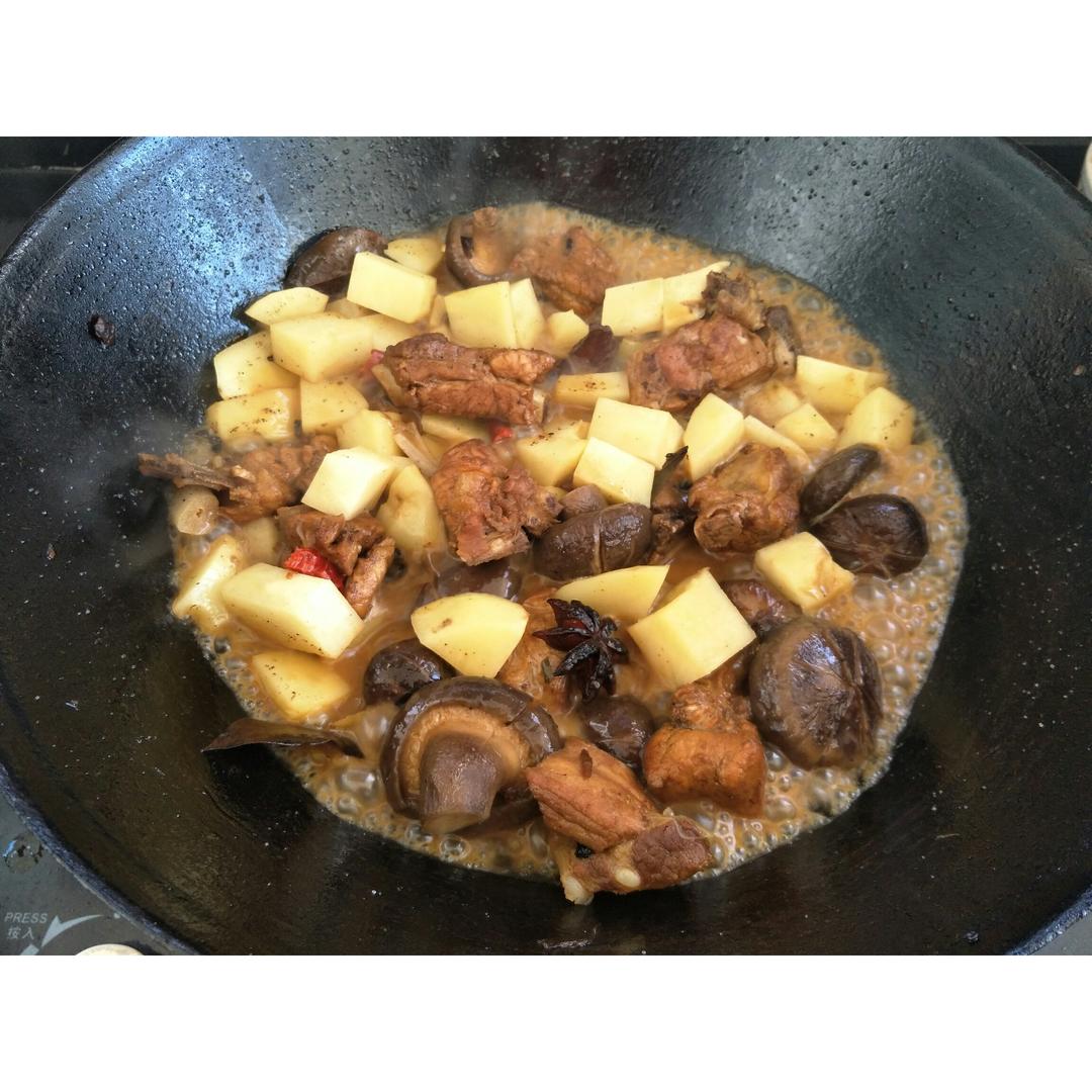 家常红烧排骨