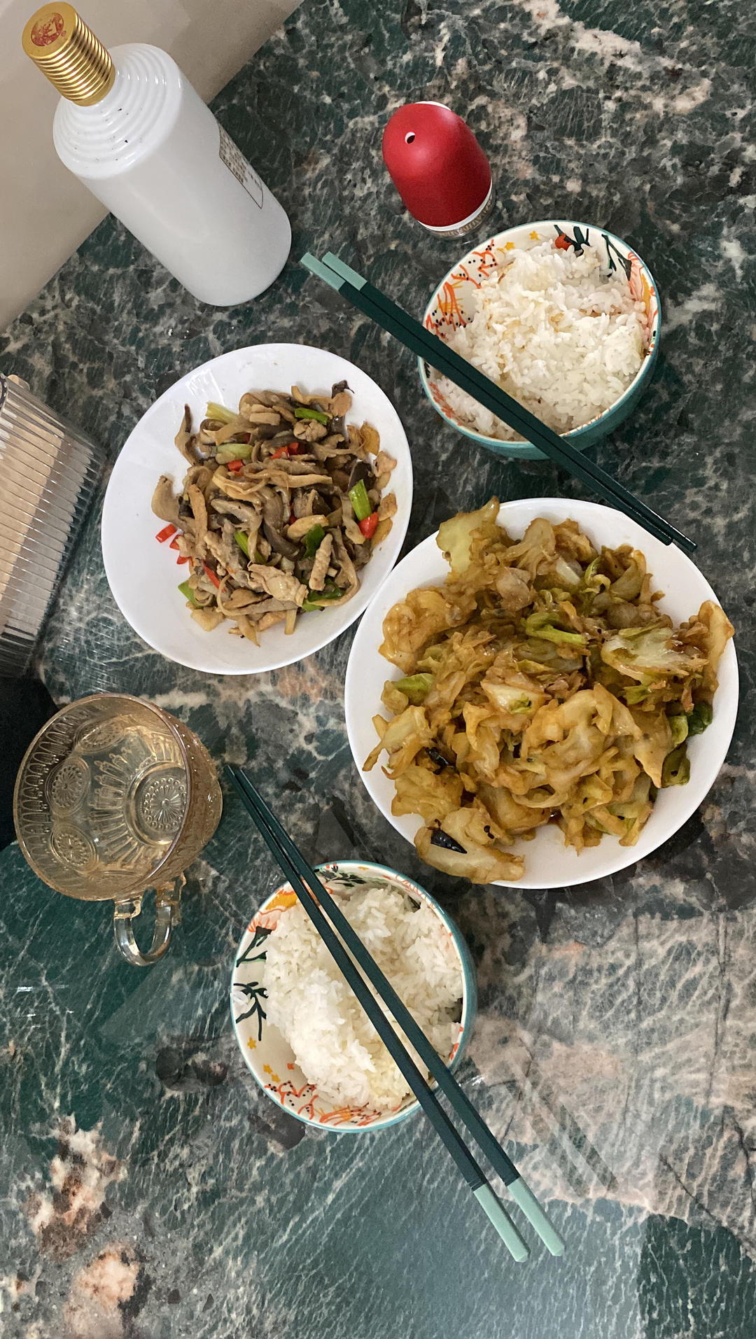 平菇炒肉（鲜香）