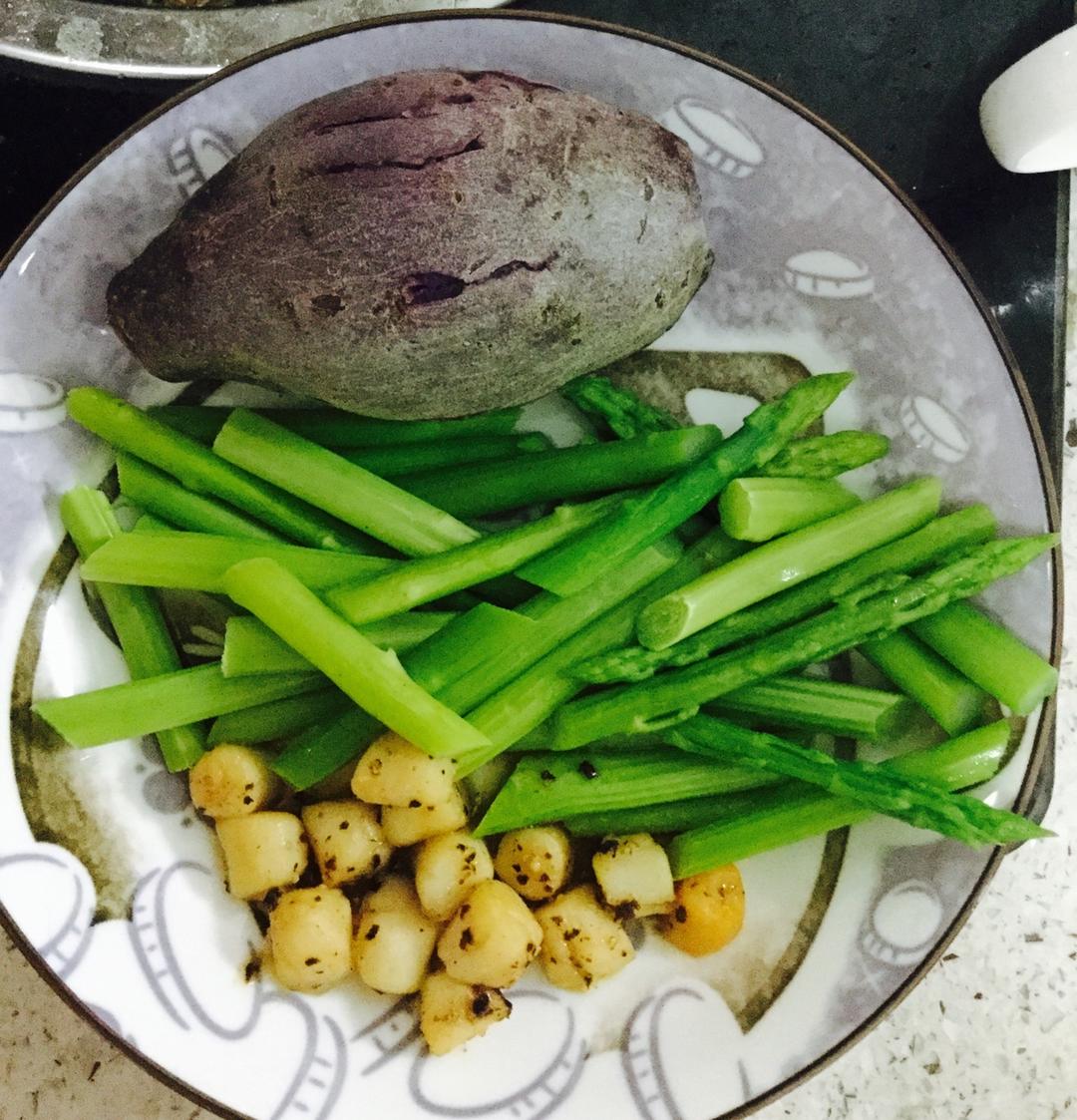 月半虎做的叫兽易小星的一拳食谱减肥餐打卡更新啦