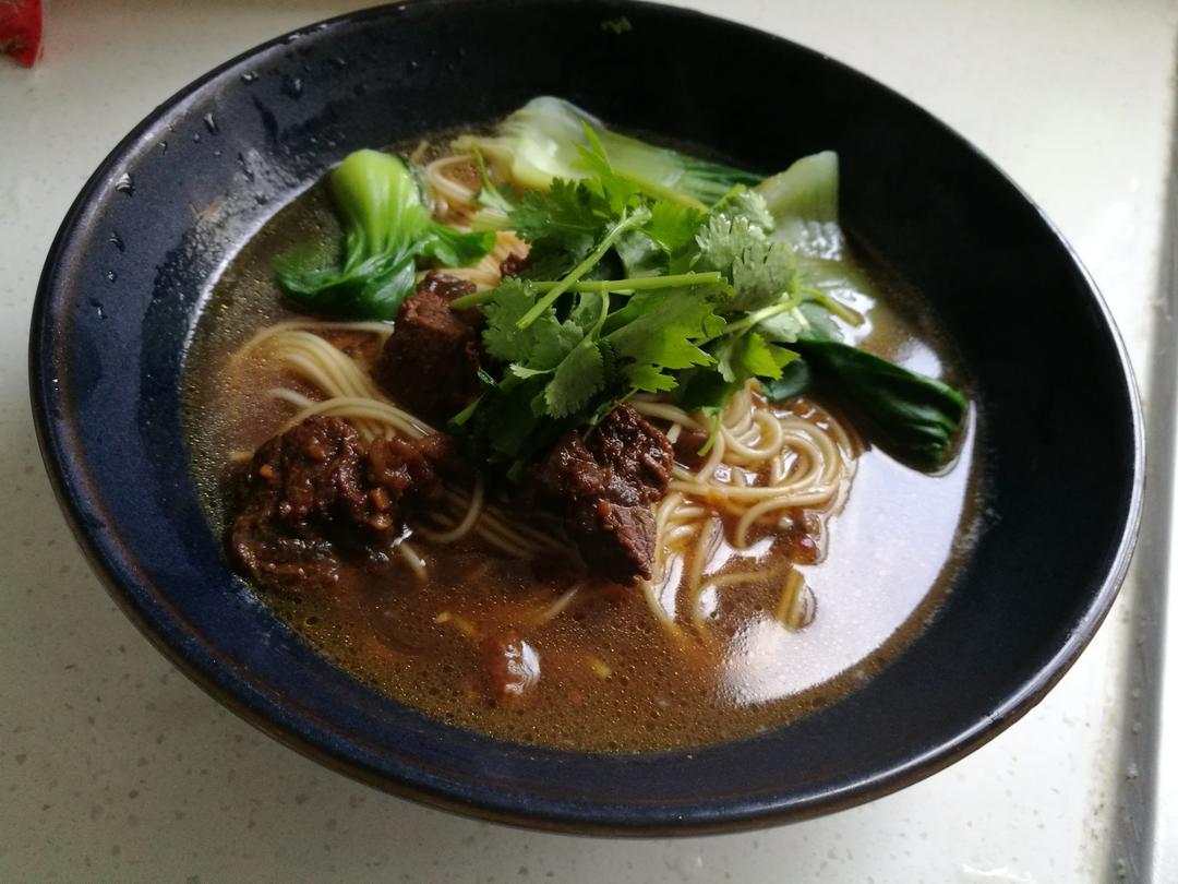 【红烧牛肉面】