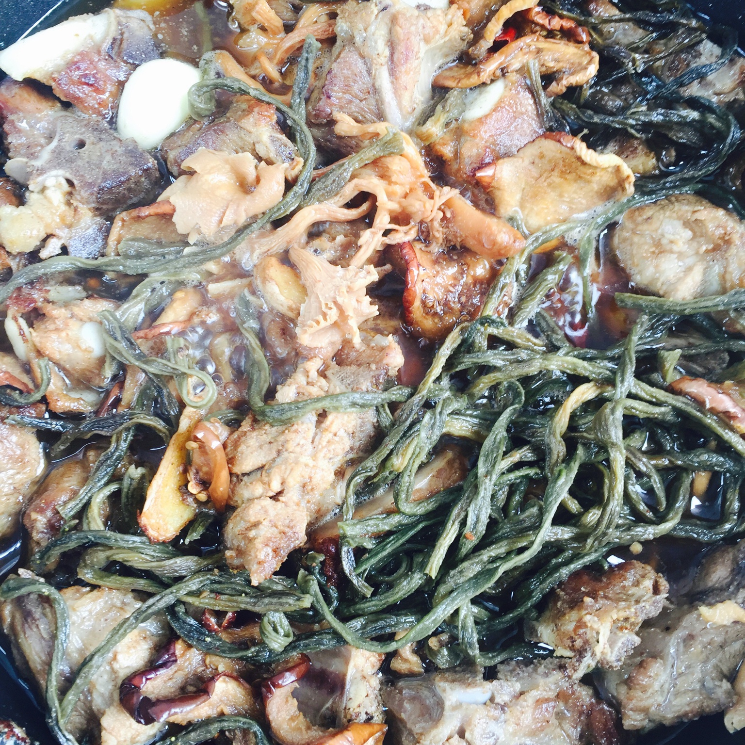 啤酒烧排骨（好吃到吼吼～）