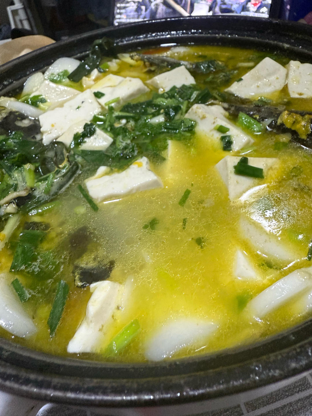 黄骨鱼荷包蛋豆腐汤鲜到哭