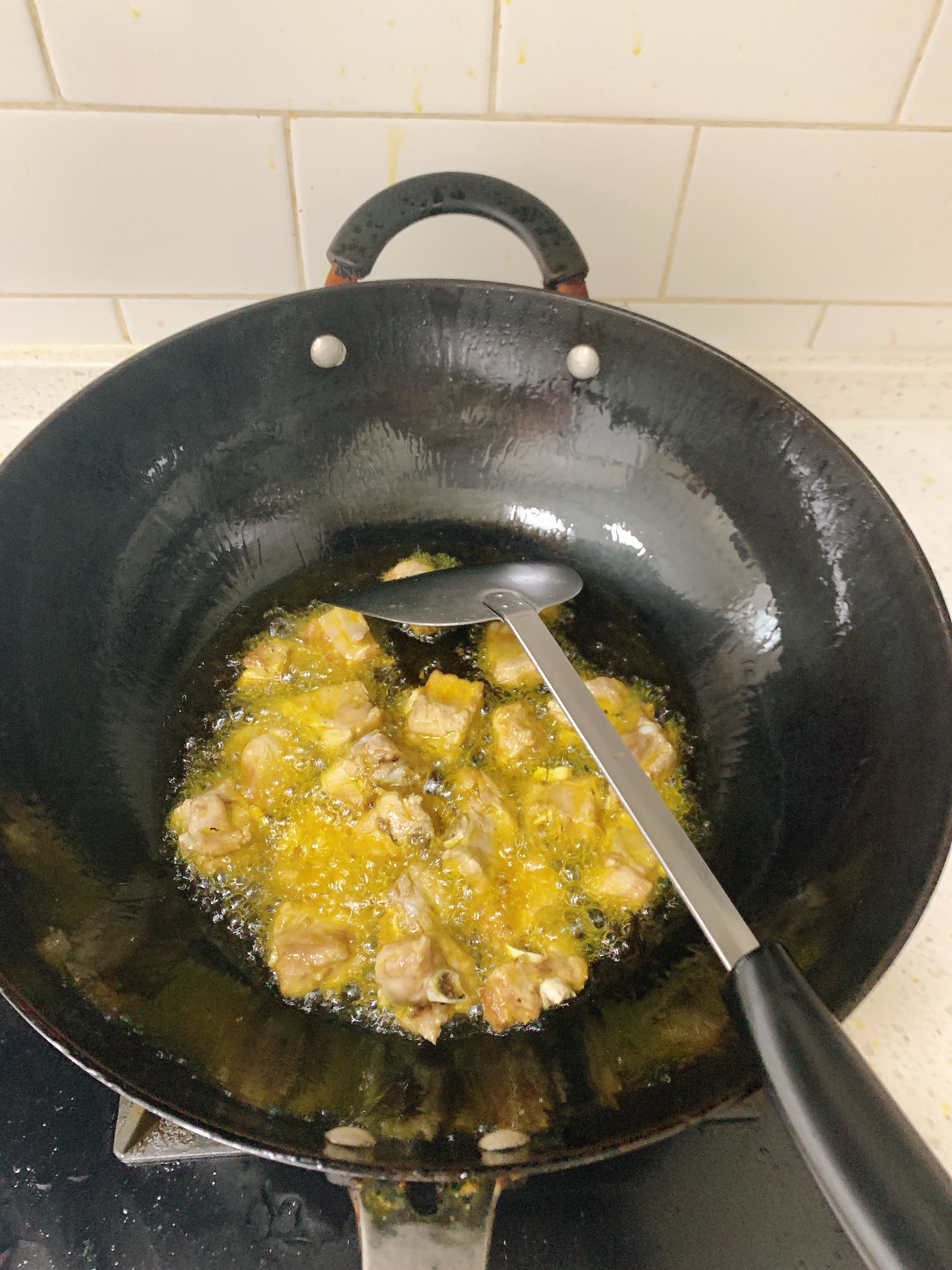 😋干锅排骨虾的做法 步骤4