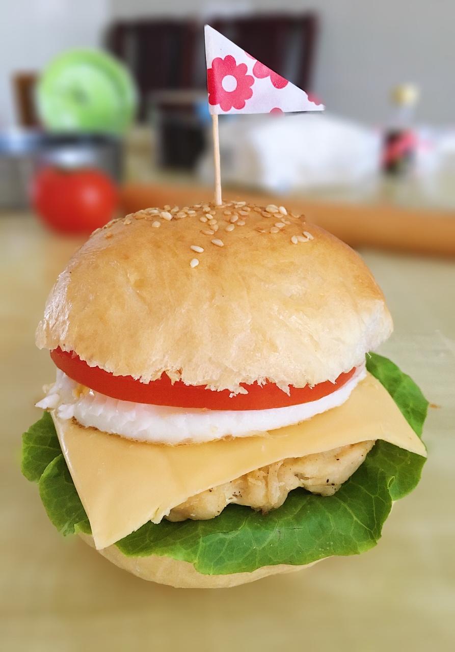 自制营养肉饼汉堡包