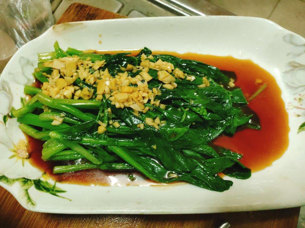 白灼菜心