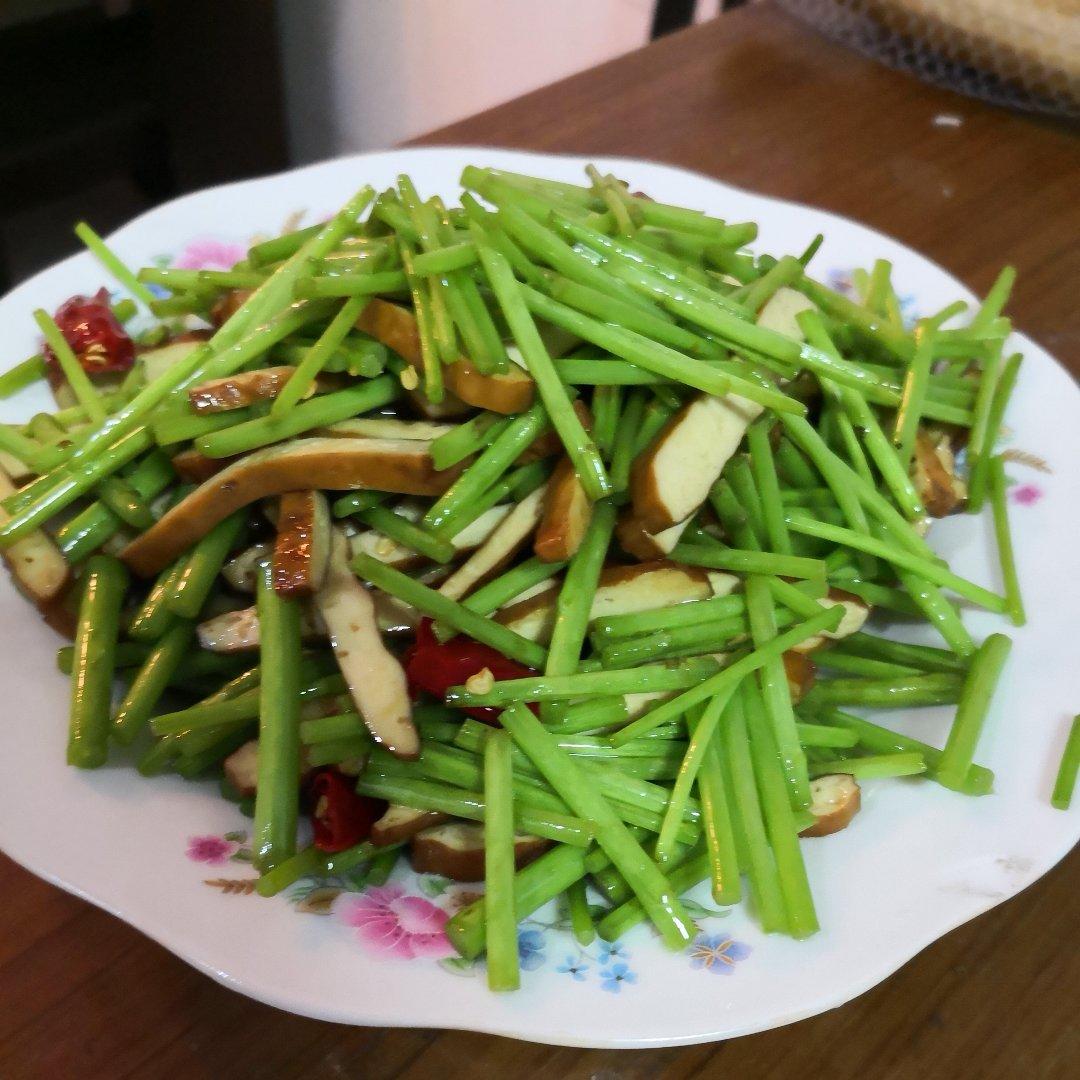 芦蒿炒香干