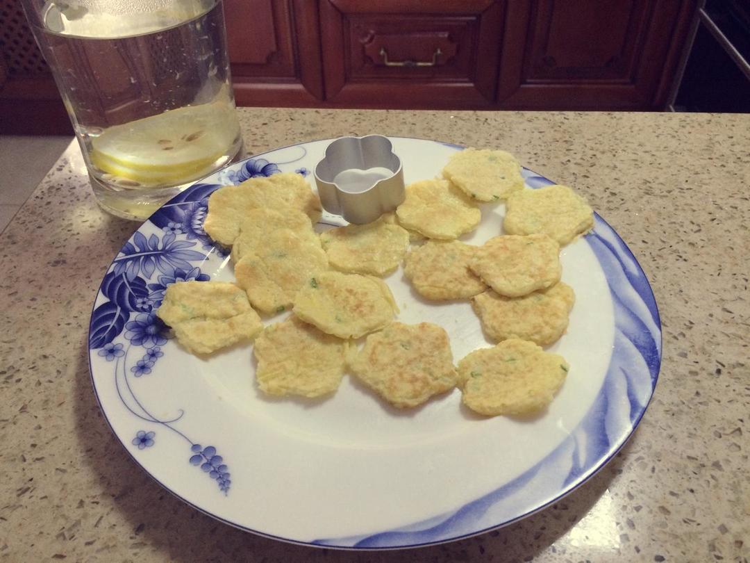 粒粒面鸡蛋饼（宝宝辅食）