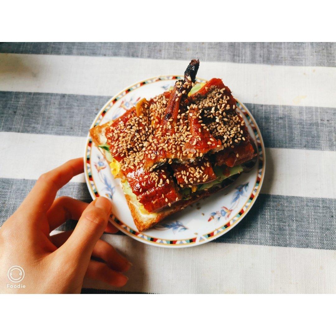 青瓜鳗鱼蛋丝全麦豆豆汉堡【健康一手握】