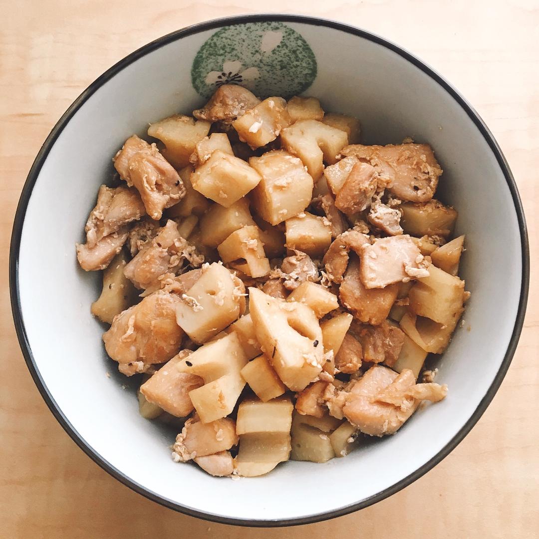 鸡丁炒藕丁