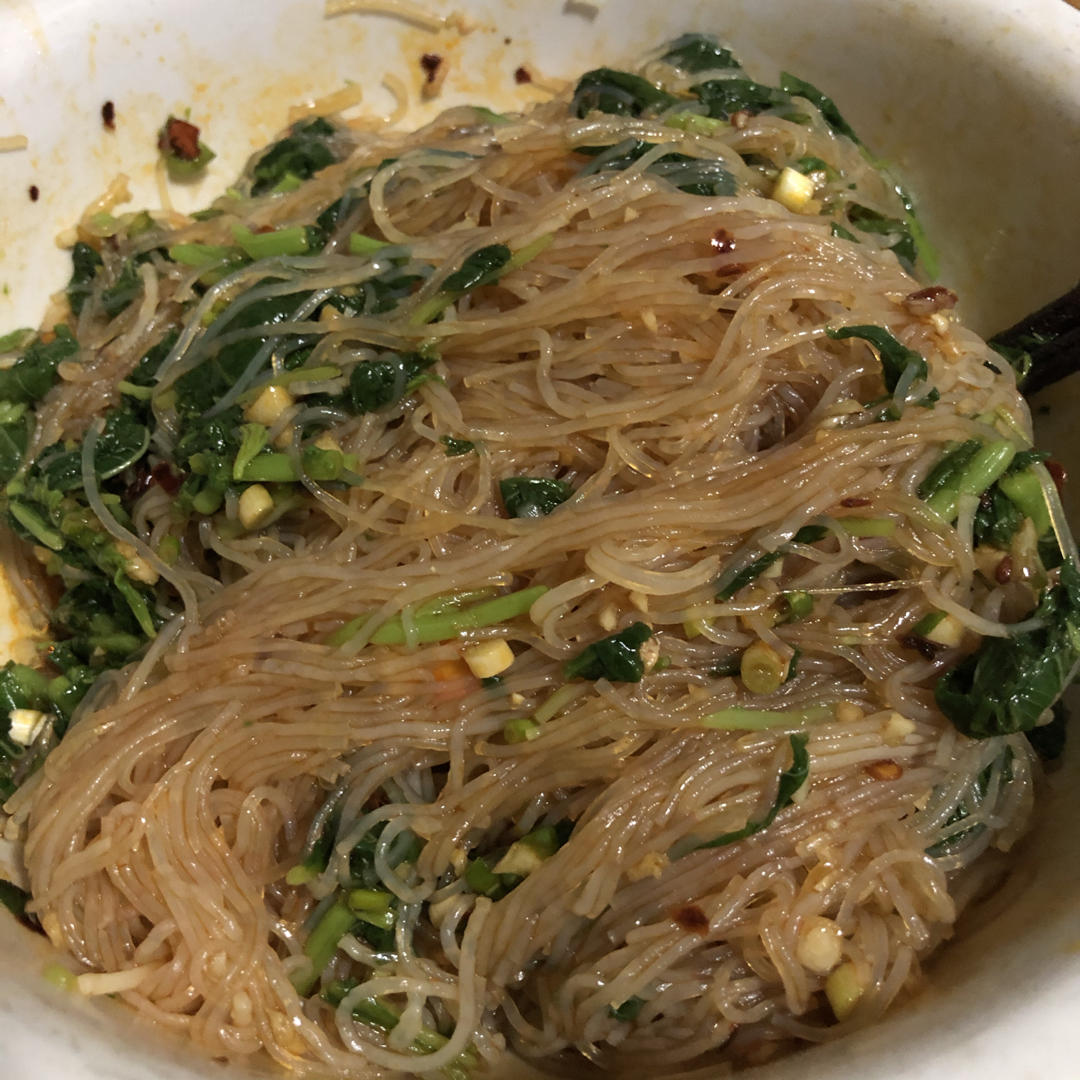 菠菜拌粉丝