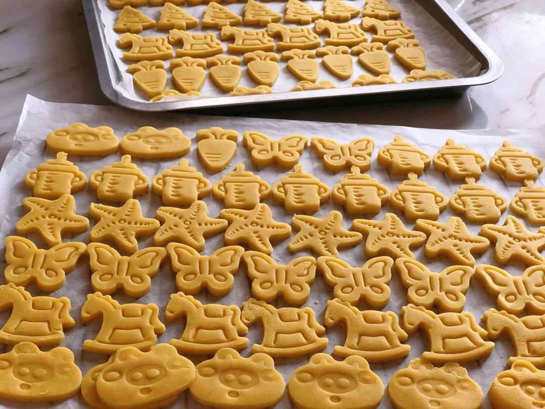 卡通黄油饼干