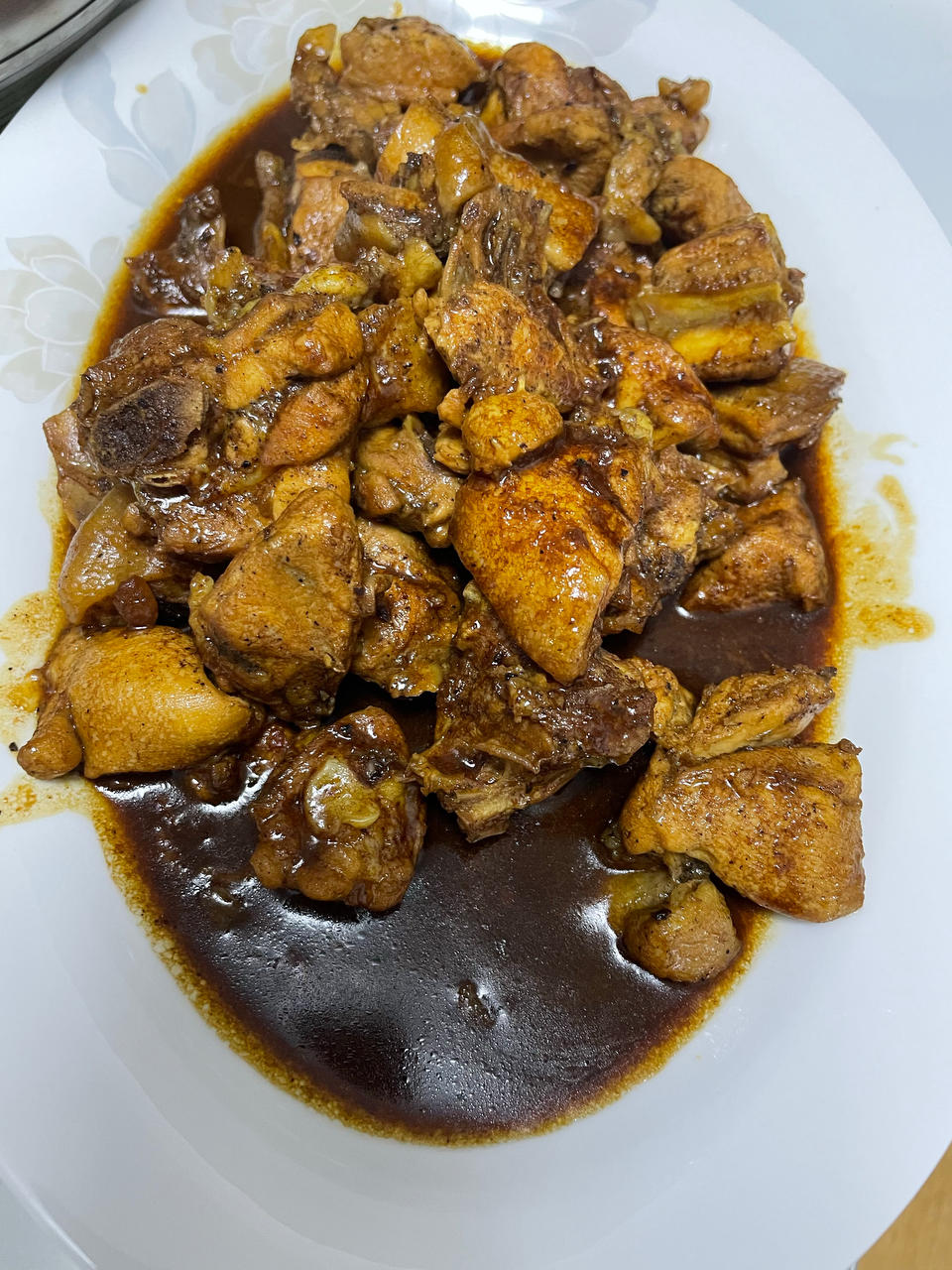 厨师长教你：“红烧鸡腿肉”的家常做法，只需要电饭锅就行