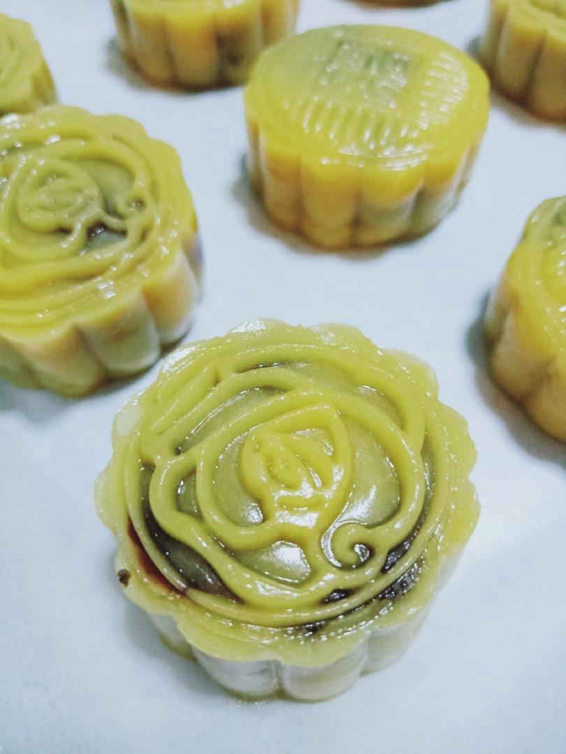 广式月饼——蛋黄莲蓉月饼