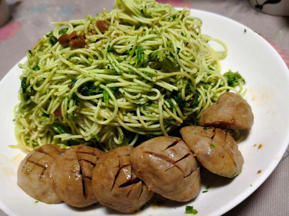 菠菜意面