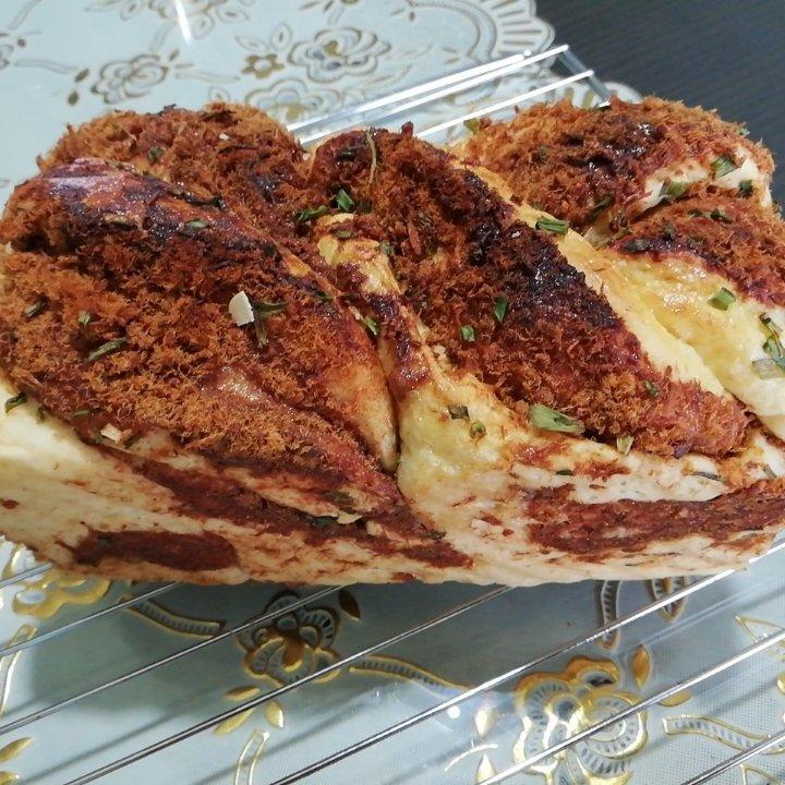 香葱肉松手撕吐司