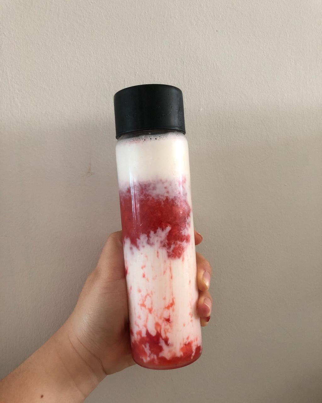草莓真果粒（草莓牛奶）