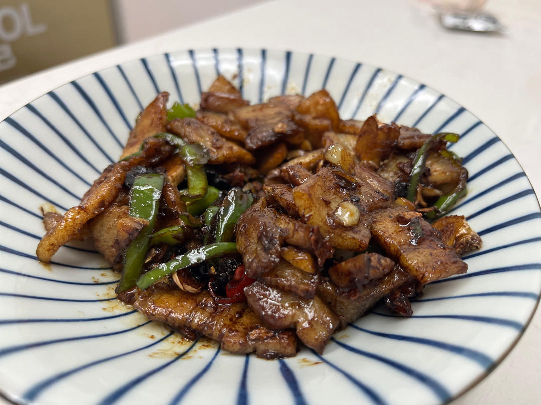 无敌下饭的四川小炒（家庭自制版）｜回锅肉