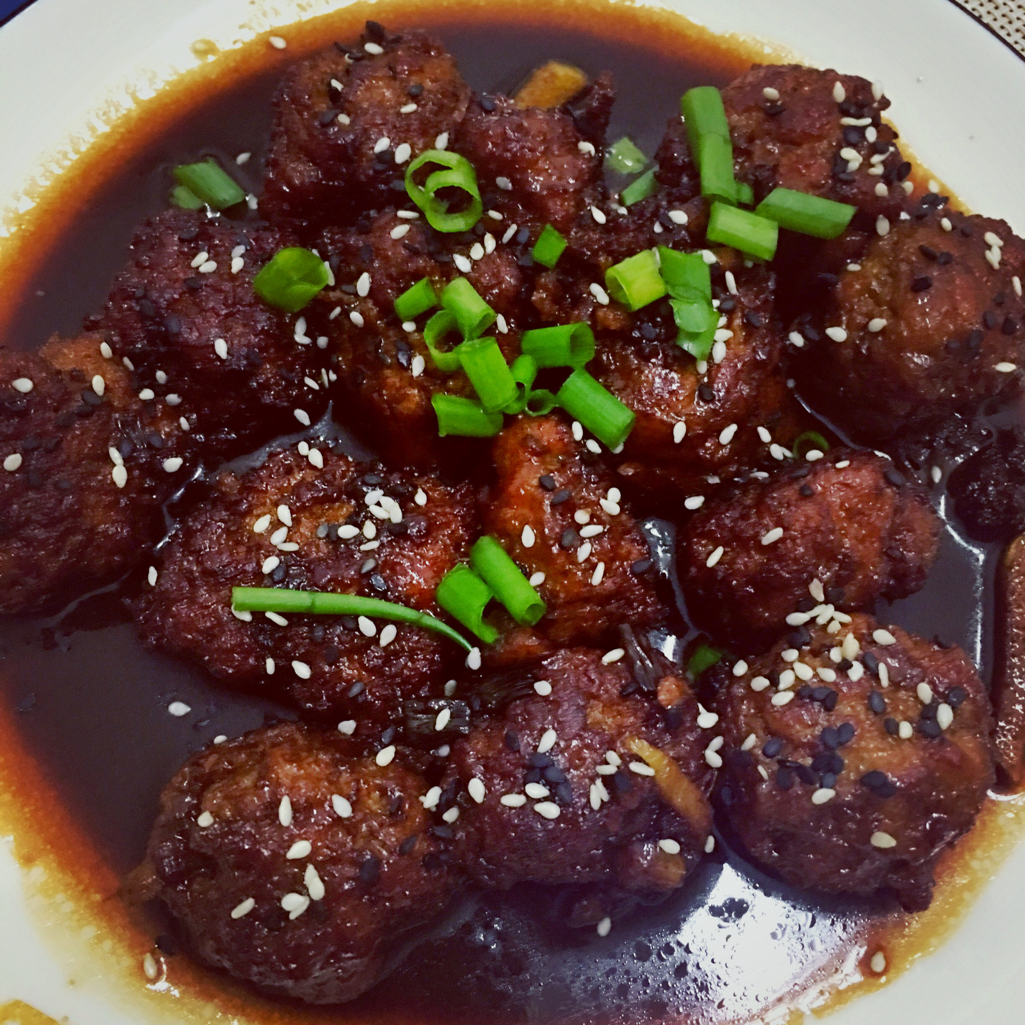 红烧肉丸