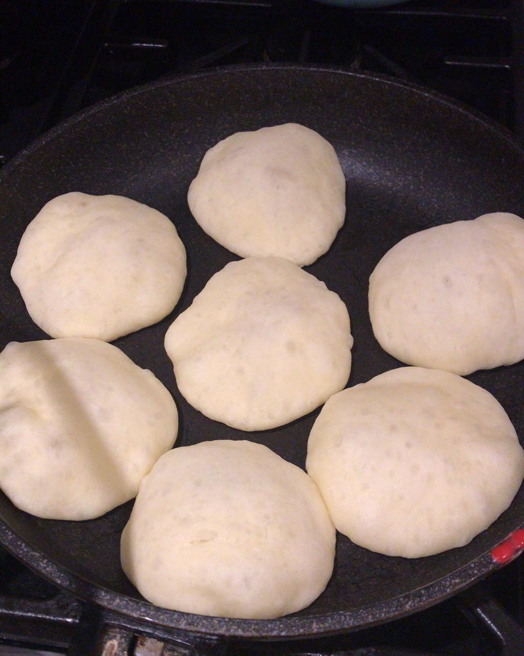 空心馍（肉夹馍）