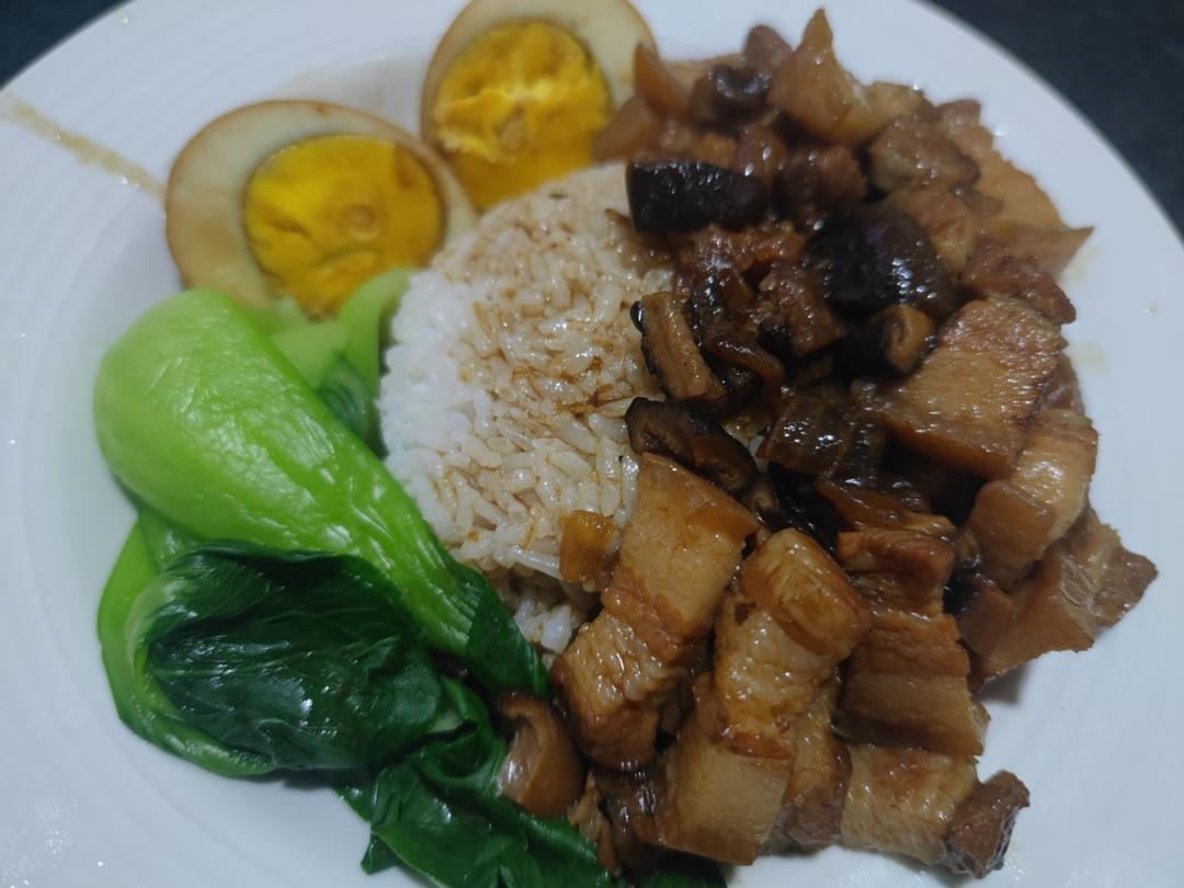 好吃到停不下来的卤肉饭
