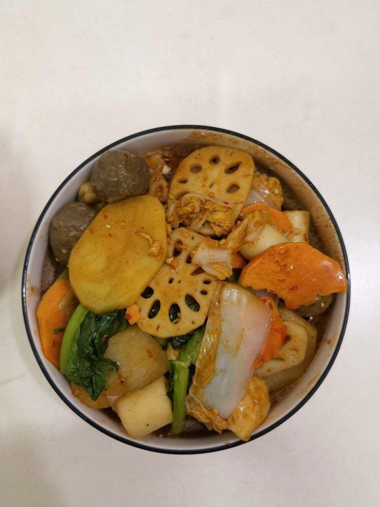 出摊麻辣串