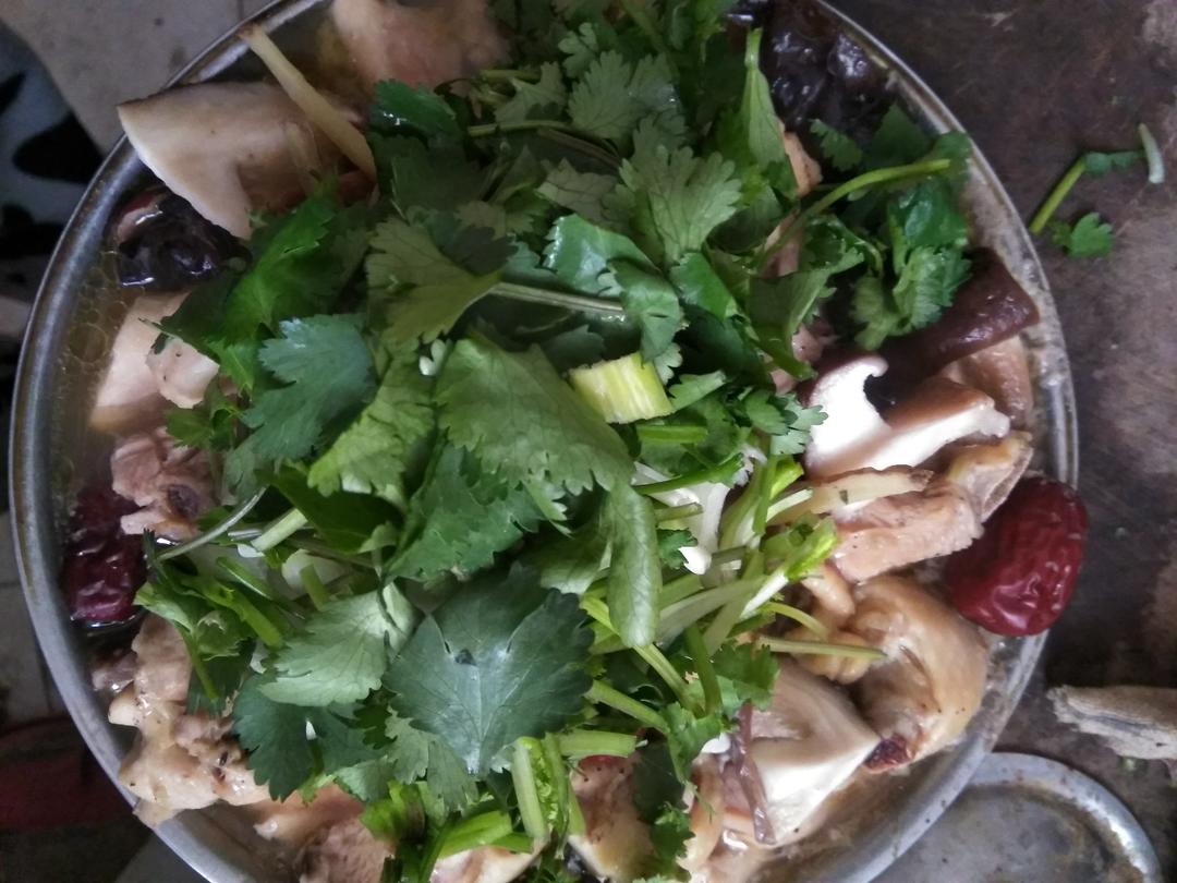 【蒸蒸日上】香菇红枣蒸鸡