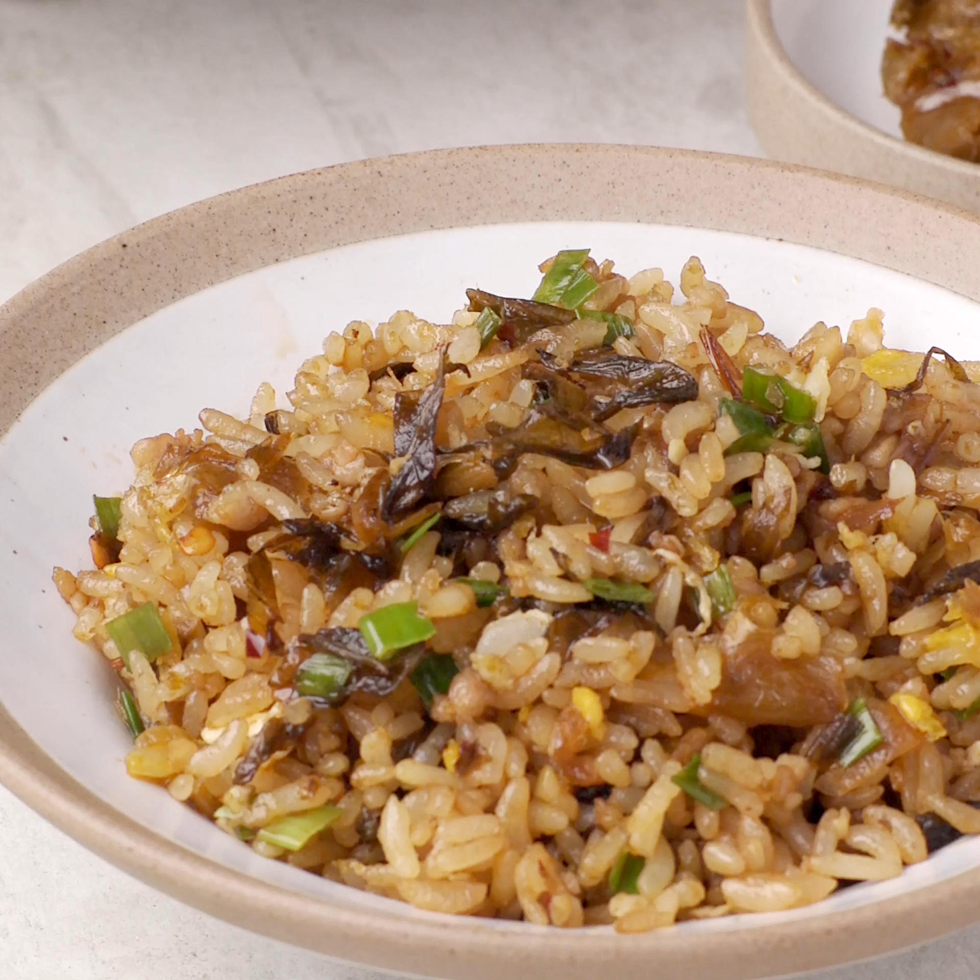 酸菜肉末蛋炒饭的做法