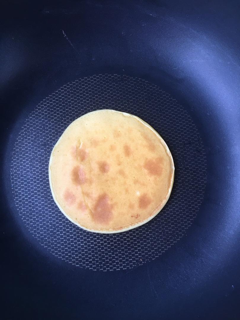 酸奶鸡蛋饼