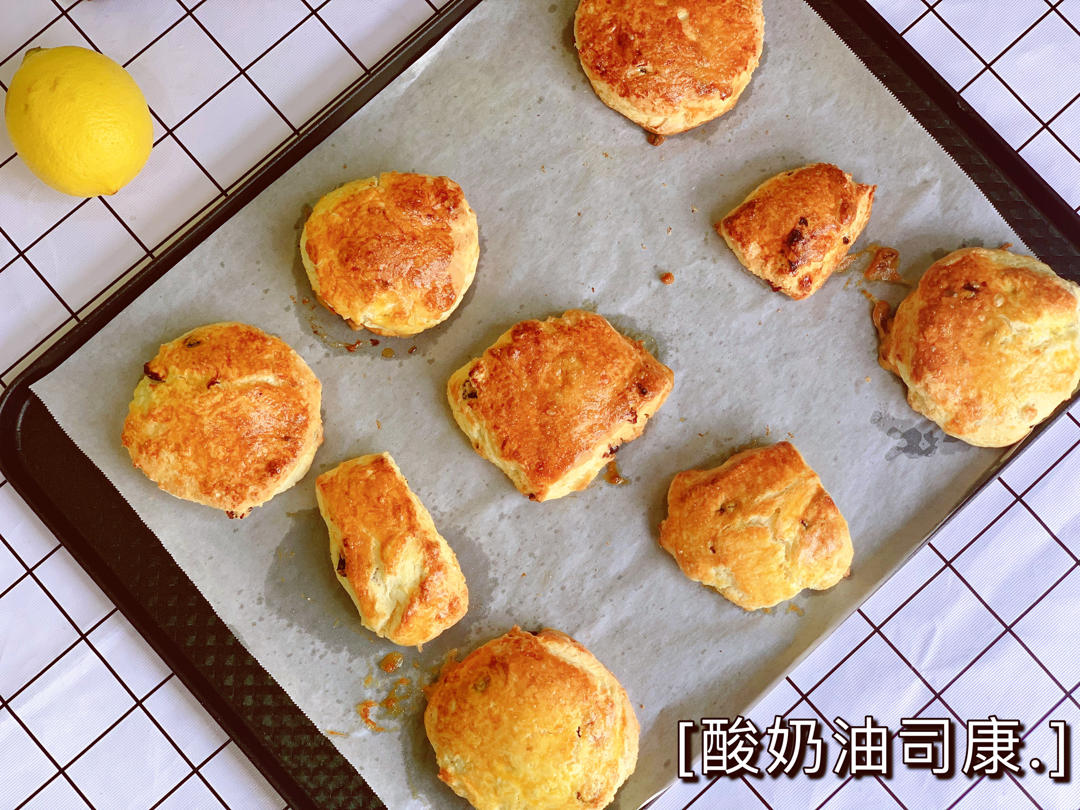 完美裂纹～百分百成功的超好吃奶香司康（禁止搬运）